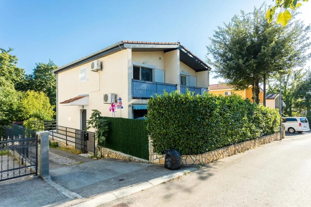 Apartments With A Parking Space Njivice, Krk - 20504 location