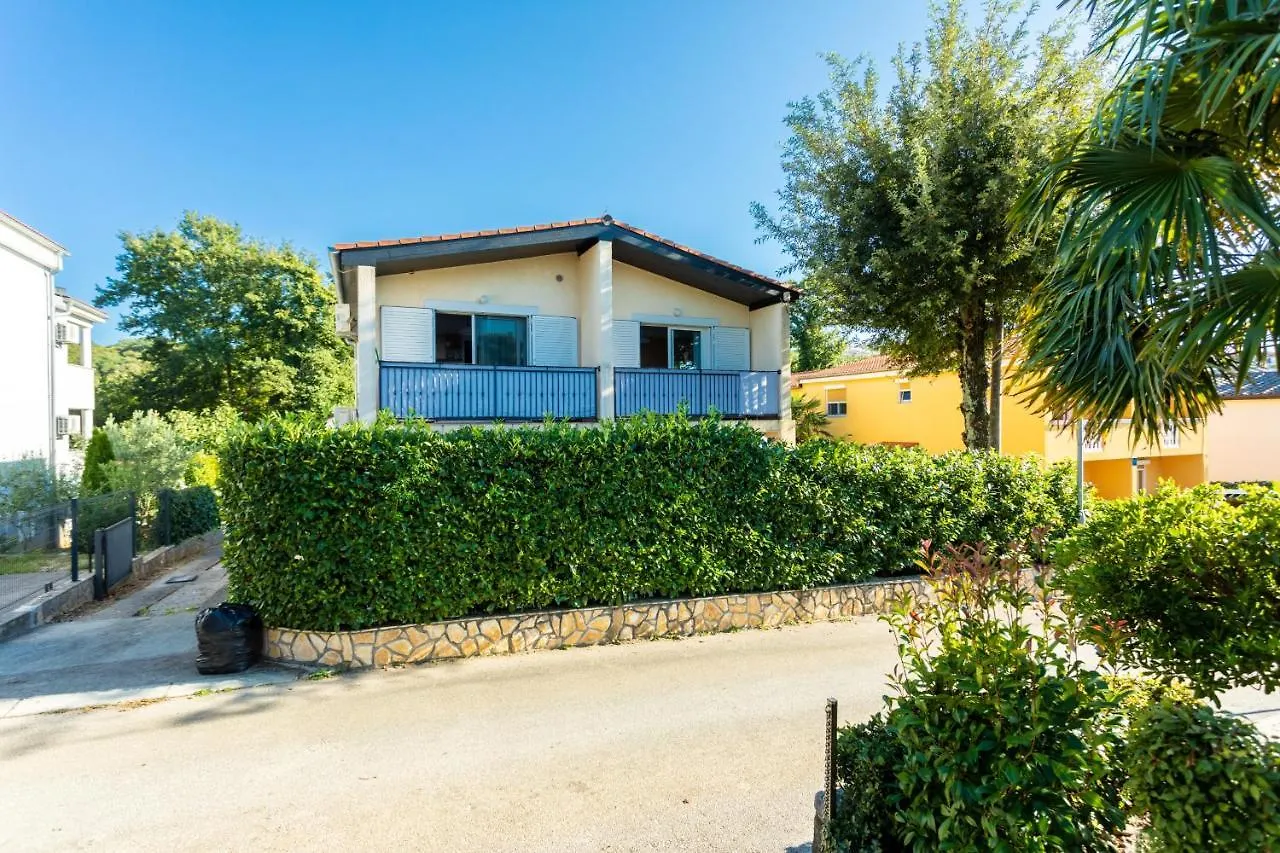 Apartments With A Parking Space Njivice, Krk - 20504 Croatia